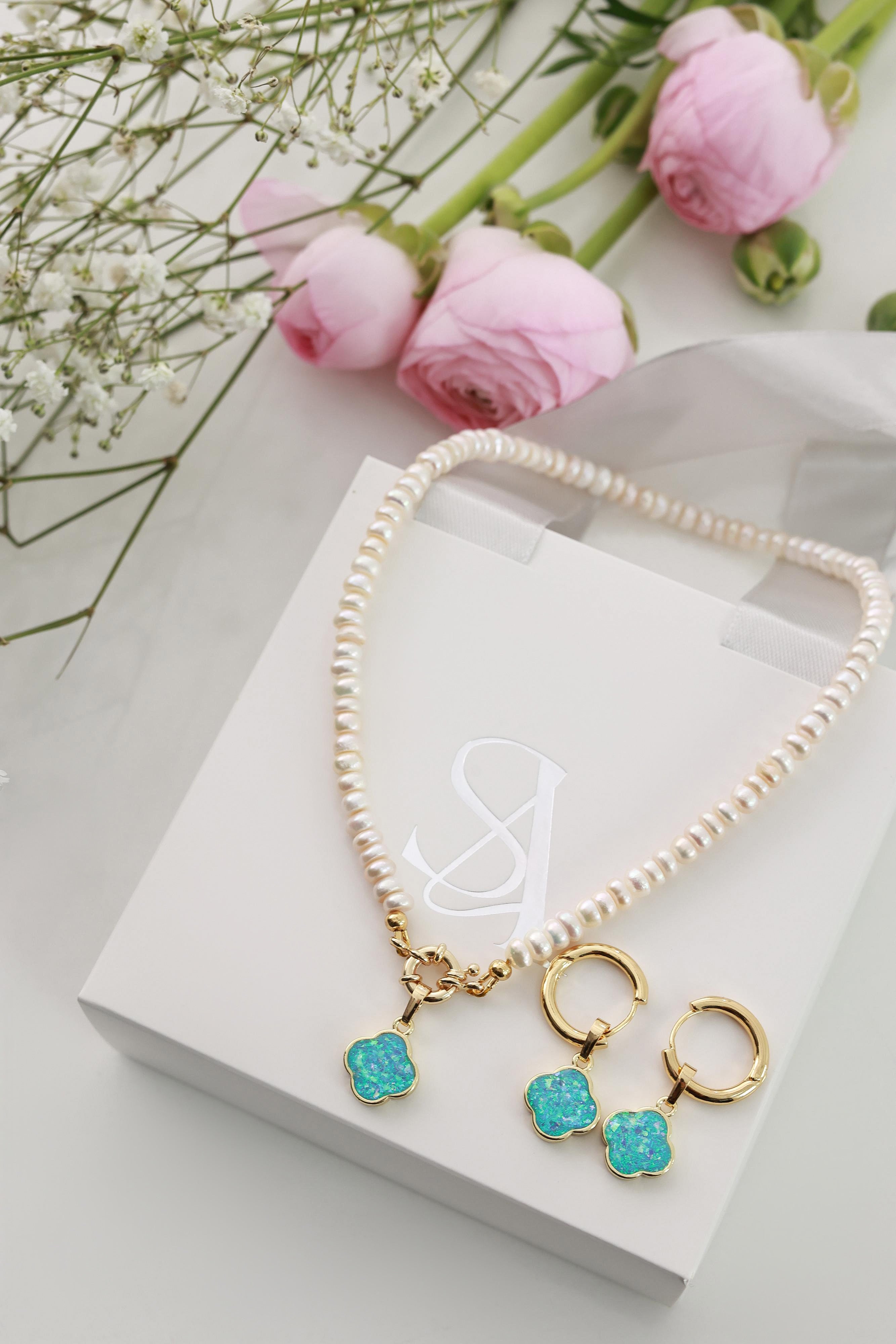 SEA TENDERNESS CHOKER
