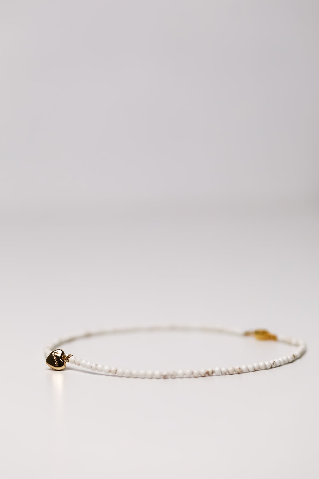 WHITE HOWLITE NECKLACE